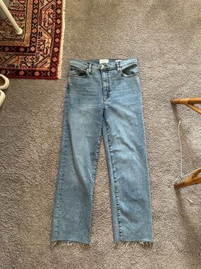 Frame Le Sleek Straight Jeans